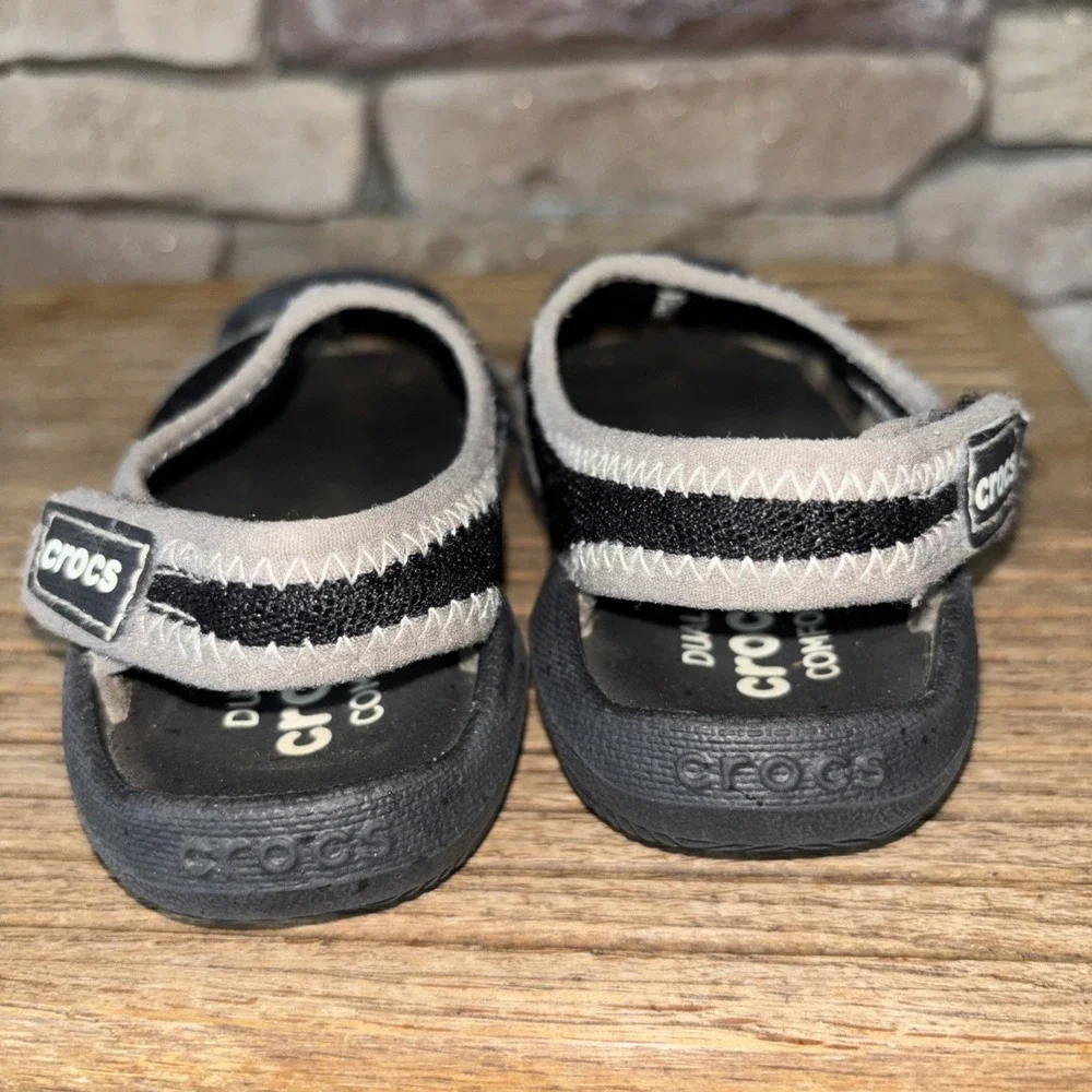 Crocs Black C 8 Swiftwater Sandal Closed Bump Toe Fisherman Water Safe Toddler